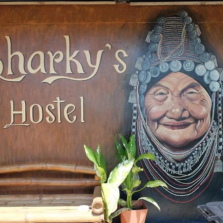 Sharky'S Hostel Pai Extérieur photo
