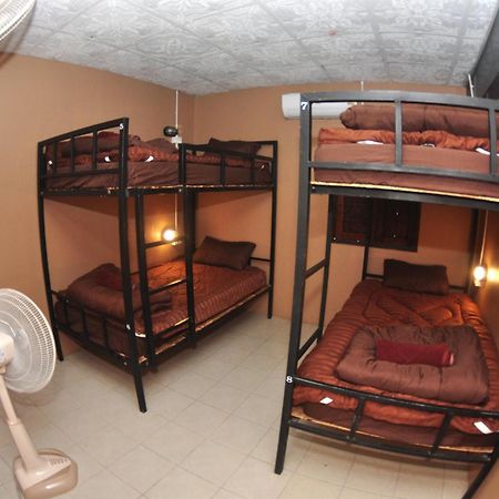 Sharky'S Hostel Pai Extérieur photo